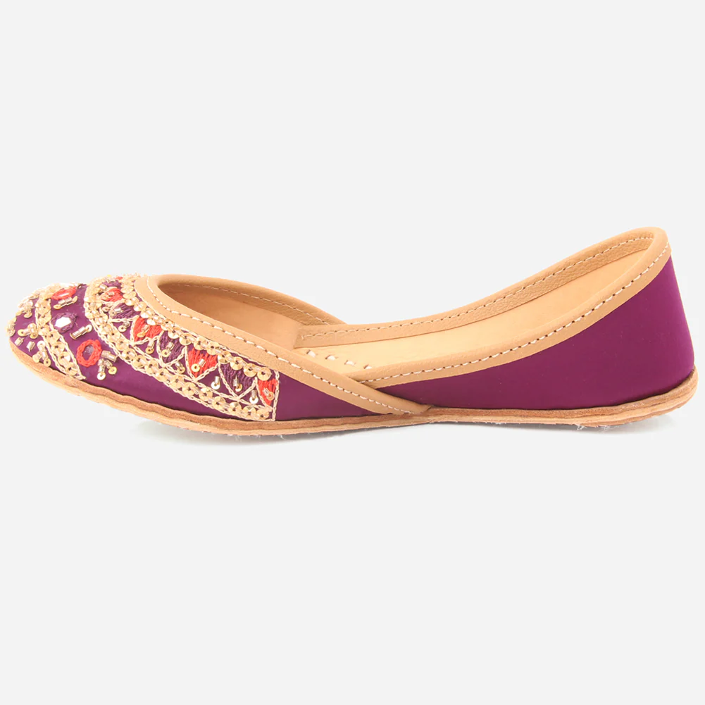 Girls "SABRINA" Sequins Adorned Indian Khussa - Image 3