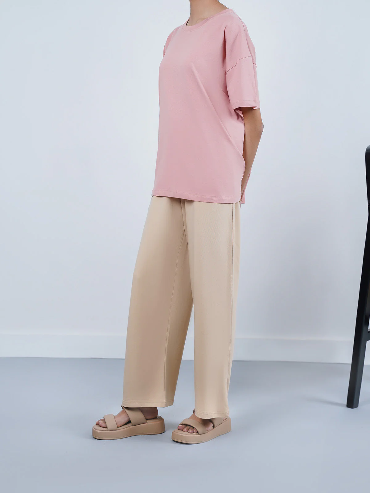 "HOLDEN" Basic Wide leg Knit Trouser - Image 3
