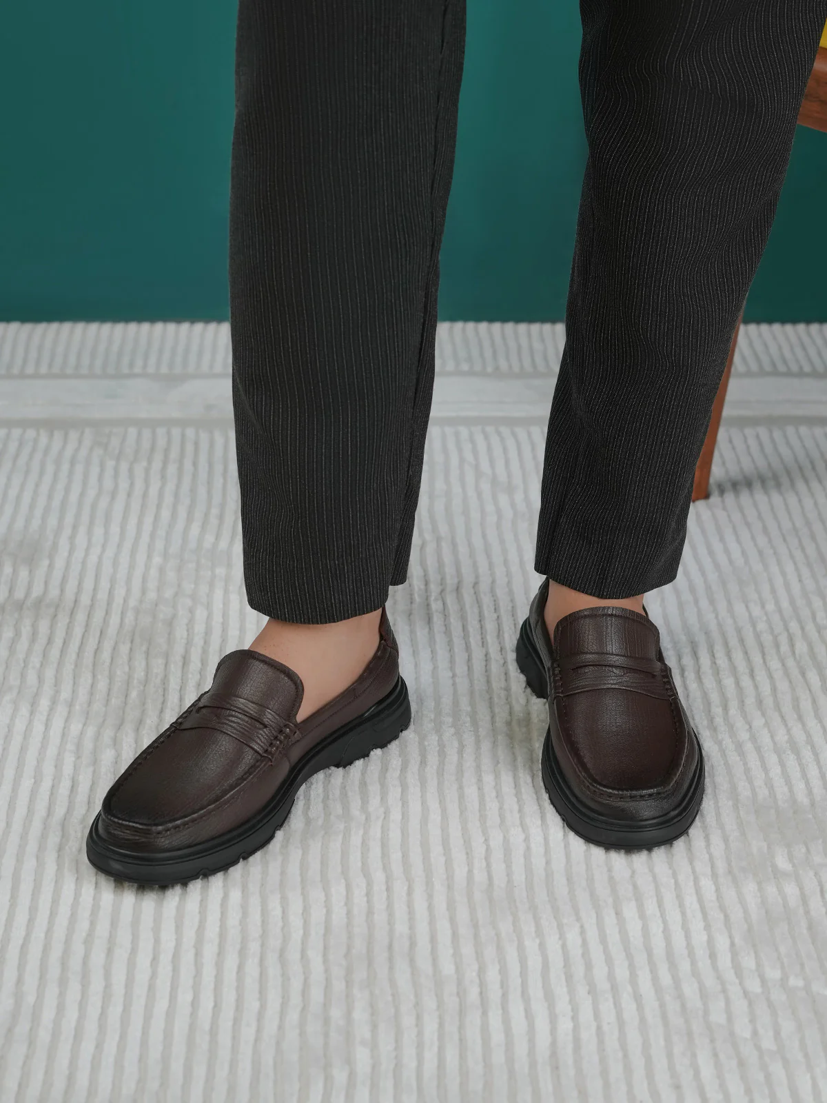 Men "LAKSHA" Perfect Leather Loafer Shoes - Image 6