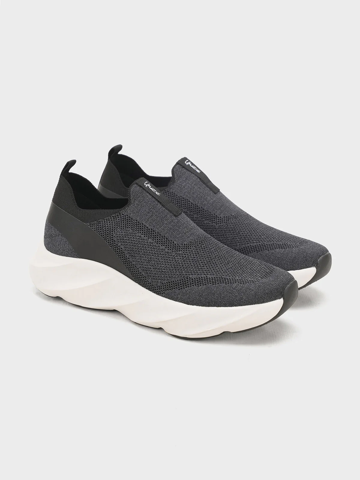 Men "TYLER" Comfort and Convenience Trainers - Image 2