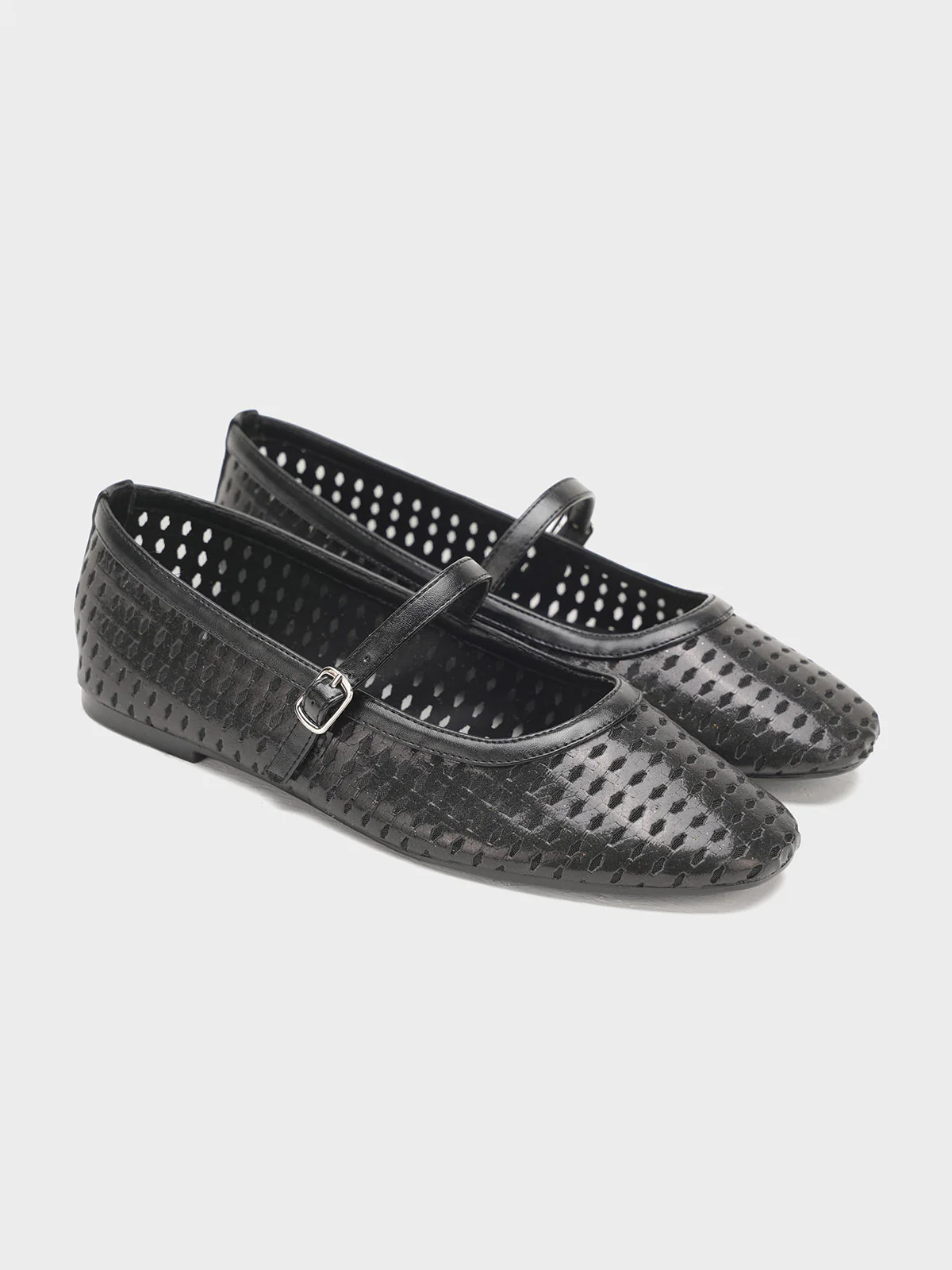 Women "AISLE" Elegant Buckle Court Shoes - Image 3