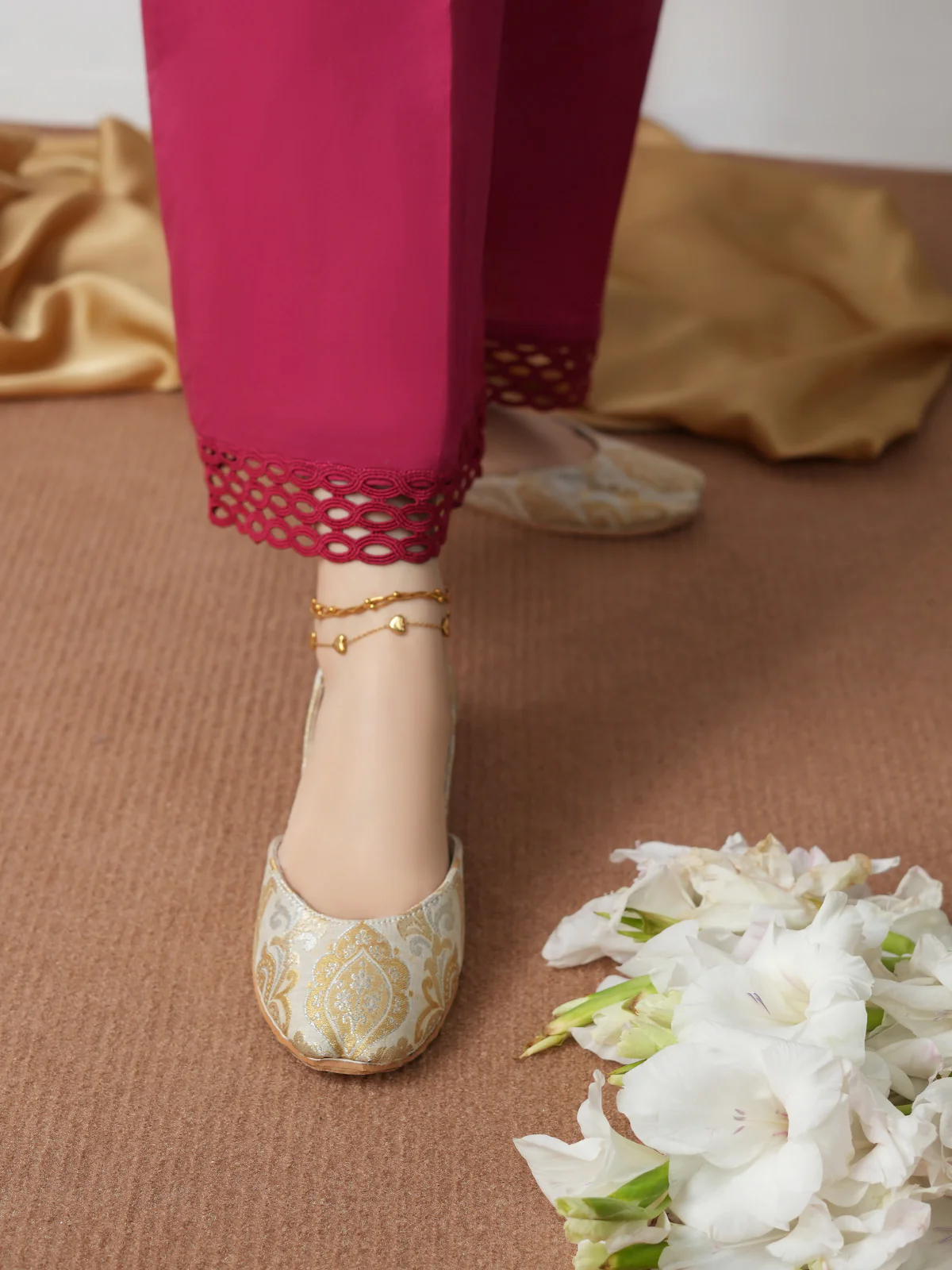 Women "BRAZEN" Simplicity Soft Khussa - Image 9
