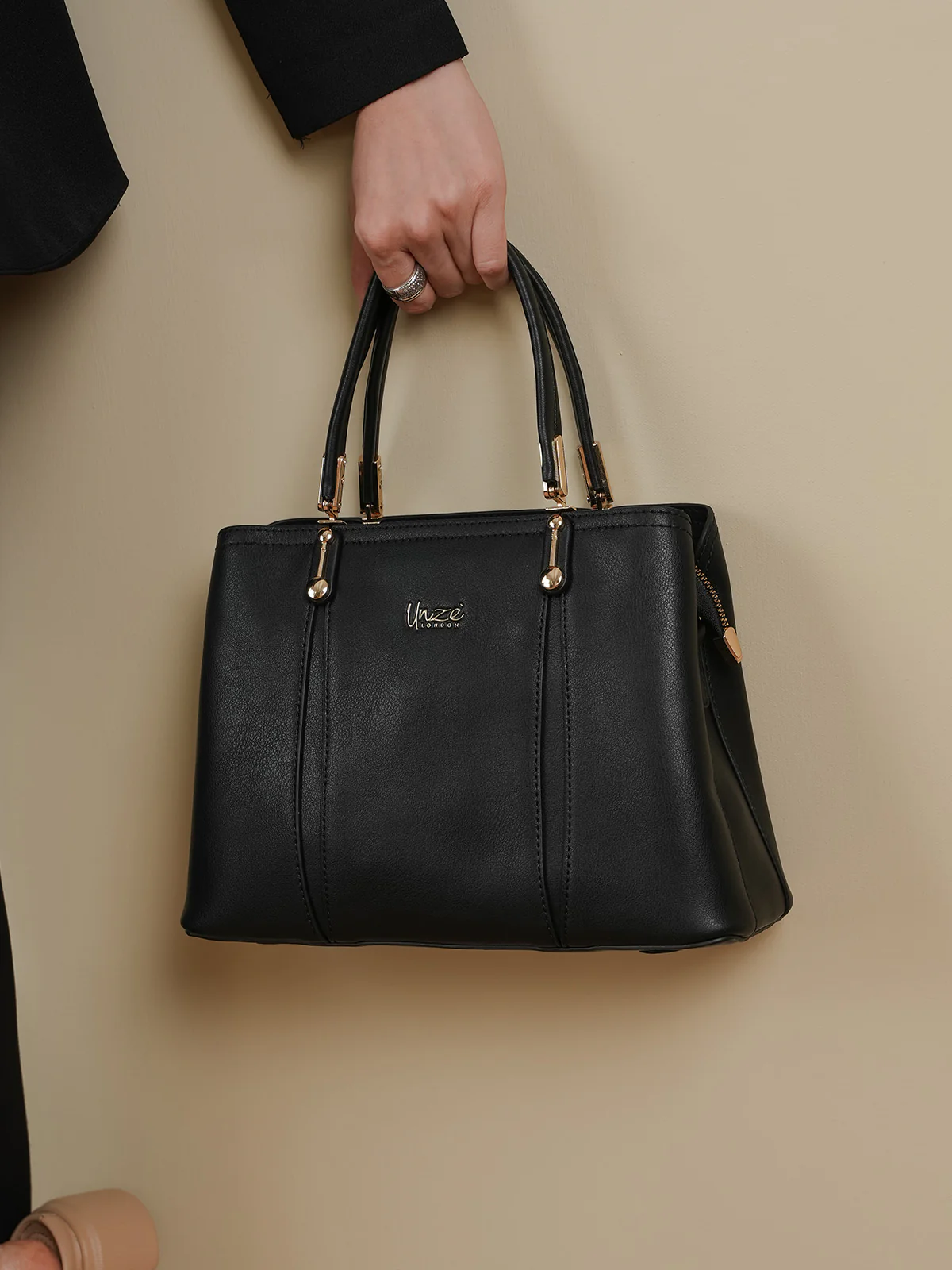 Women "FARLEY" Lightweight Handbag - Image 3