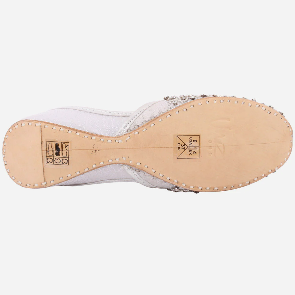Women "GRETA" Slip On Khussa - Image 5