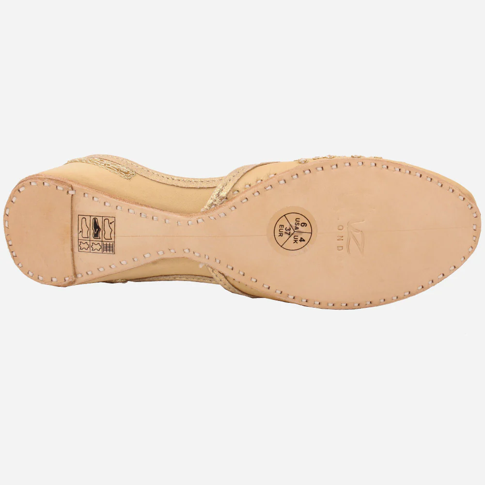 Women" MILA" Shimmering Indian Khussa Pumps - Image 5