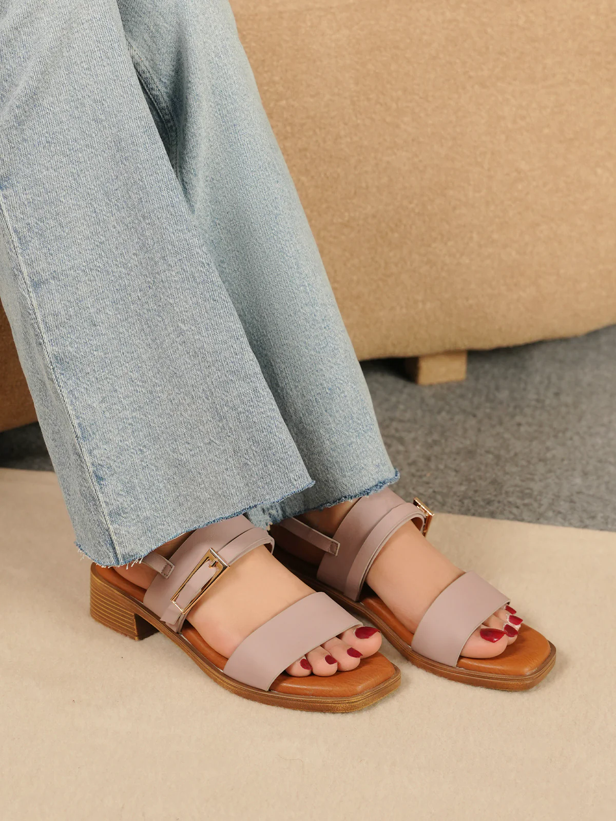 Women "MILLER" Block Heel Buckle Sandals