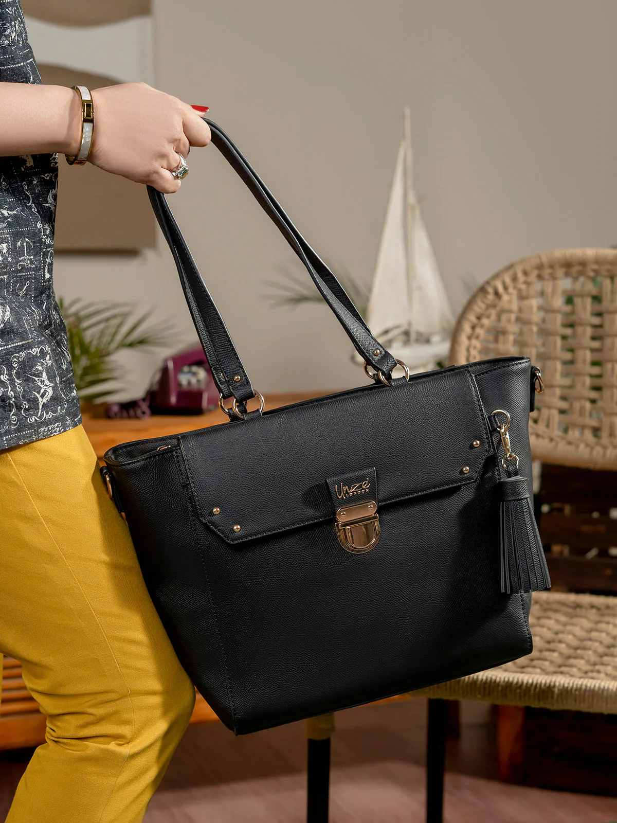 Women "NEFERT"Stylish Causal Bag - Image 10