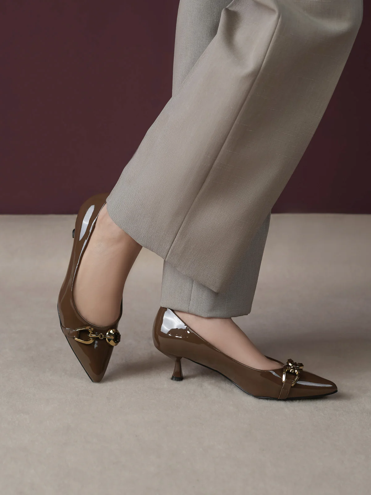 Women "TAURED" Causal Smooth Courts - Image 10