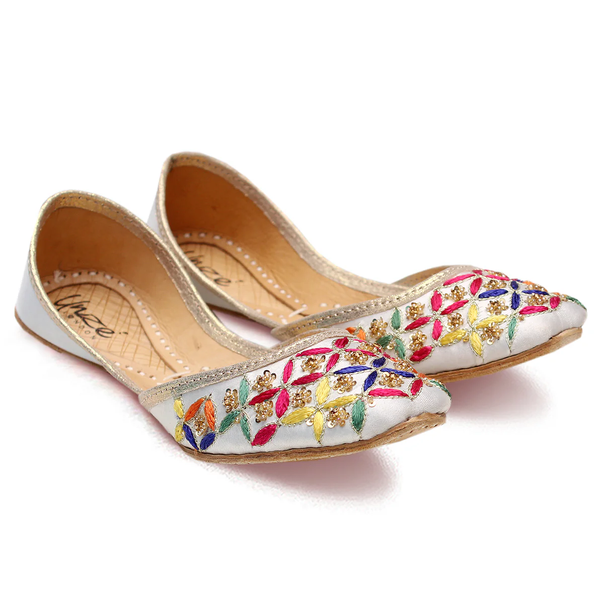 Women's "AYEGUL" Embellished Flat Khussa Pumps - Image 2